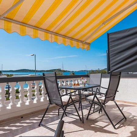 Apartment And Rooms Dalmatiko Vodice Zewnętrze zdjęcie