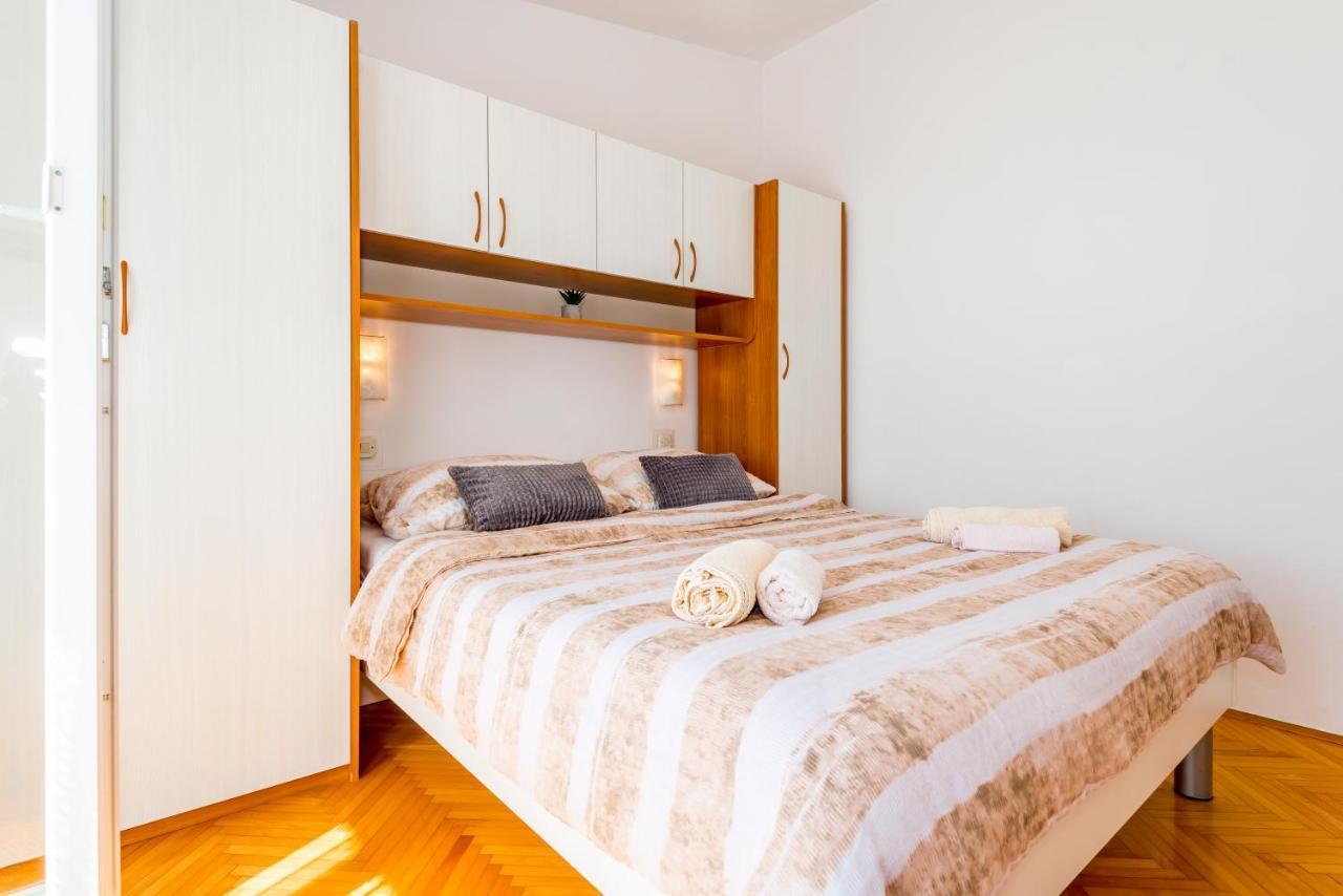Apartment And Rooms Dalmatiko Vodice Zewnętrze zdjęcie