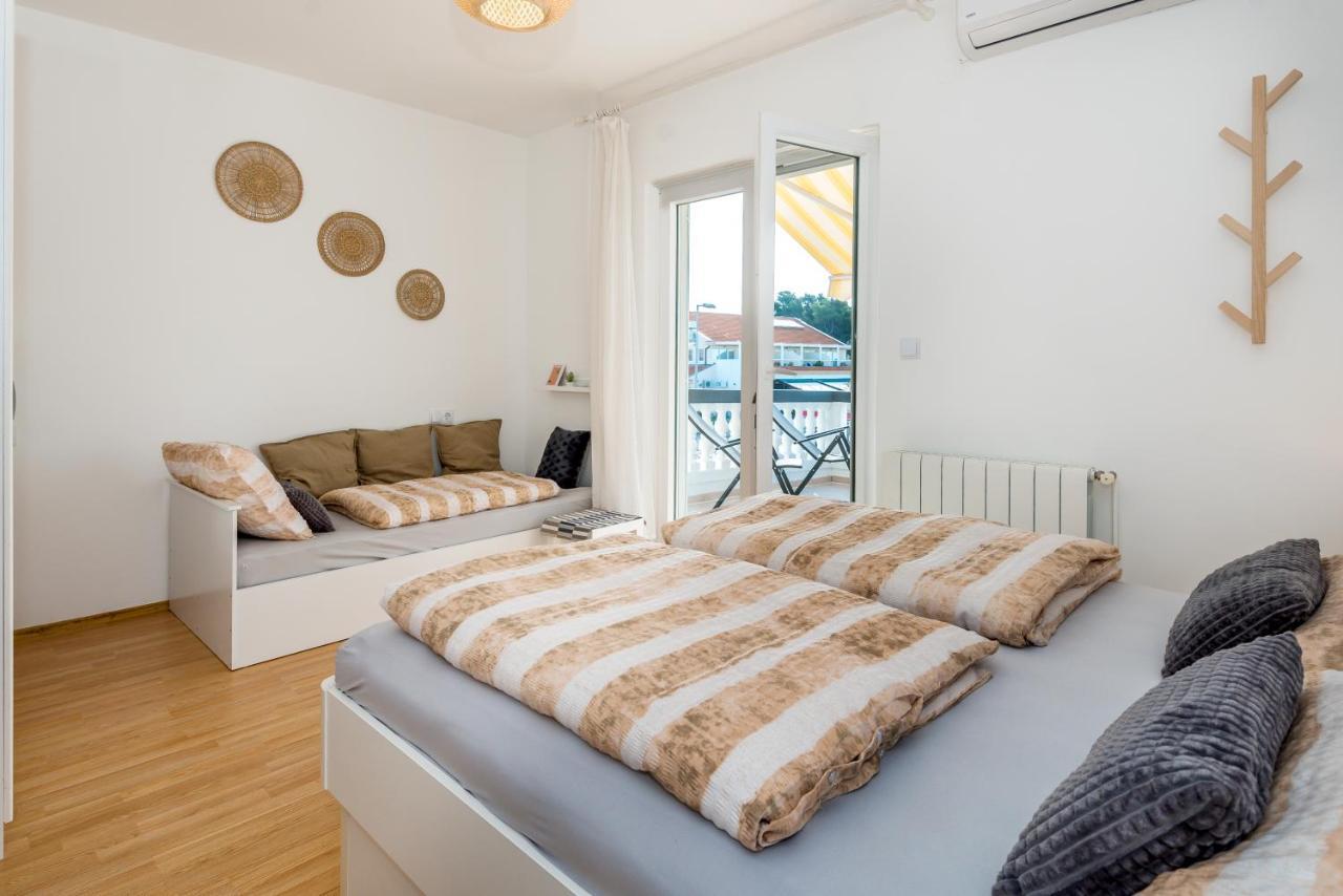 Apartment And Rooms Dalmatiko Vodice Zewnętrze zdjęcie