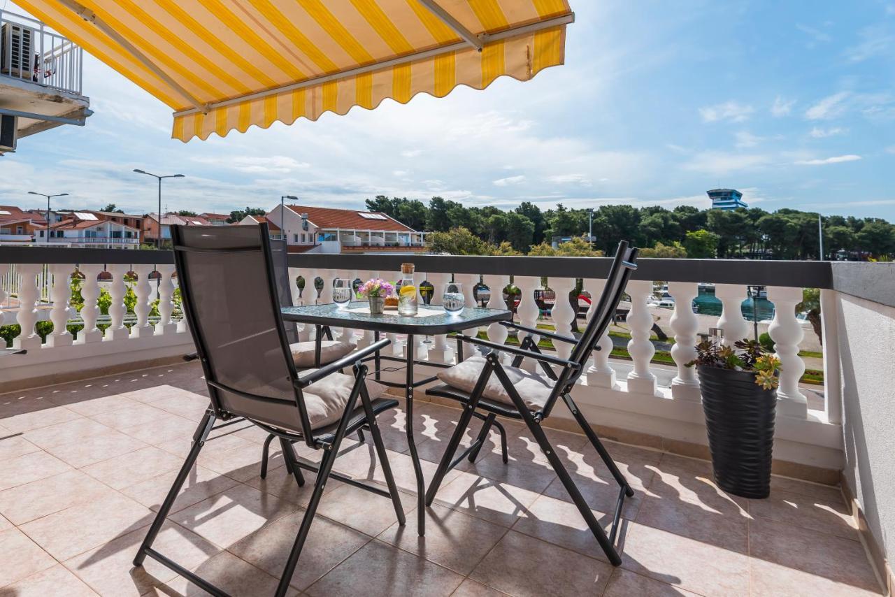Apartment And Rooms Dalmatiko Vodice Zewnętrze zdjęcie