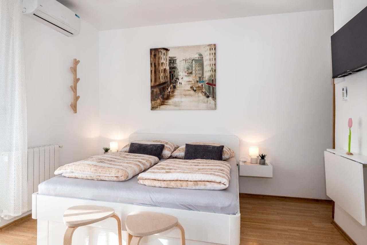 Apartment And Rooms Dalmatiko Vodice Zewnętrze zdjęcie