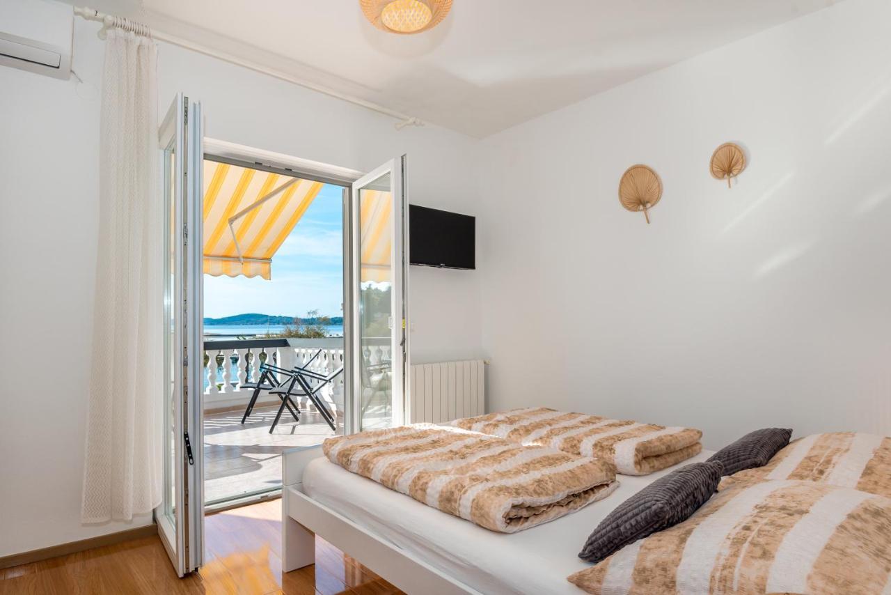 Apartment And Rooms Dalmatiko Vodice Zewnętrze zdjęcie